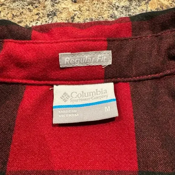 Columbia Gamecocks Buffalo Plaid Shirt Button Up Red Black M Lumberjack Outdoor - Picture 3 of 9